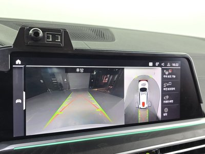 2020 BMW X7 thumbnail 14