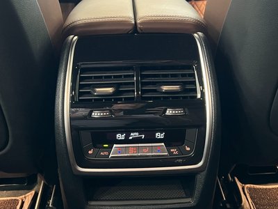 2023 BMW X5 — миниатюра 19