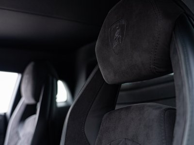 صورة 4 لـ 2018 Lamborghini AVENTADOR