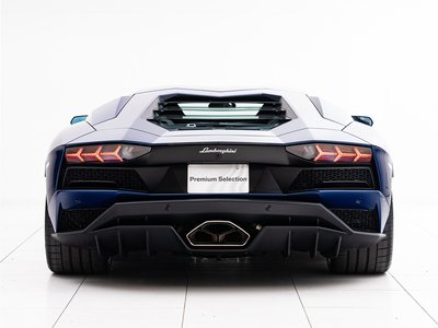 صورة 10 لـ 2018 Lamborghini AVENTADOR