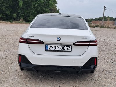 BMW 5 SERIES - 4