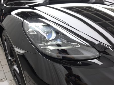 2023 Porsche 718 photo 9