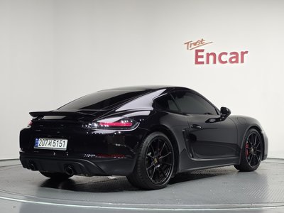 2023 Porsche 718 photo 3