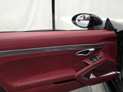2023 Porsche 718 — миниатюра 14