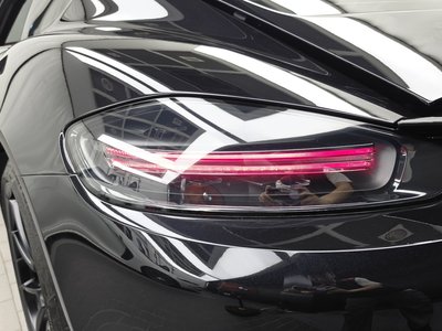 2023 Porsche 718 photo 10