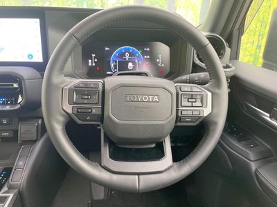 2025 Toyota LAND CRUISER 250 — миниатюра 12