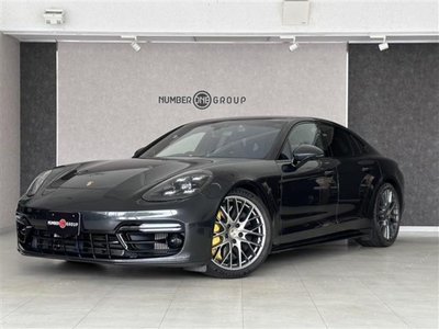 PORSCHE PANAMERA - 1