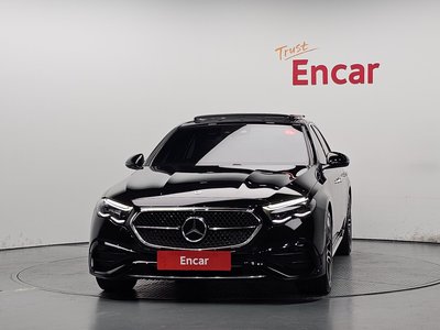 MERCEDES-BENZ E-CLASS - 2