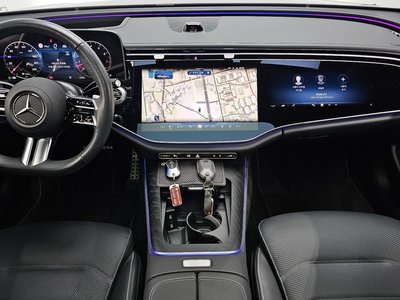 MERCEDES-BENZ E-CLASS - 5