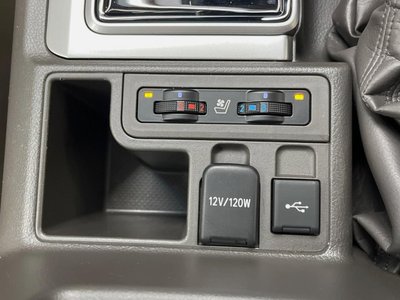 TOYOTA LAND CRUISER PRADO - 7