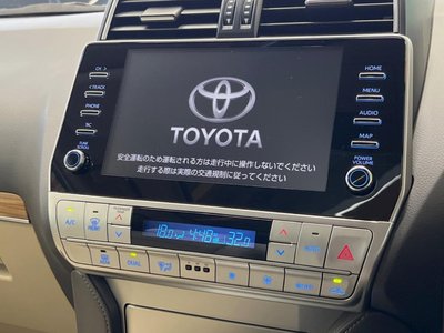 TOYOTA LAND CRUISER PRADO - 4