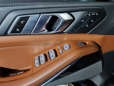 BMW X7 - 10