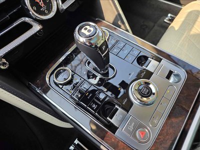 BENTLEY FLYING SPUR - 8