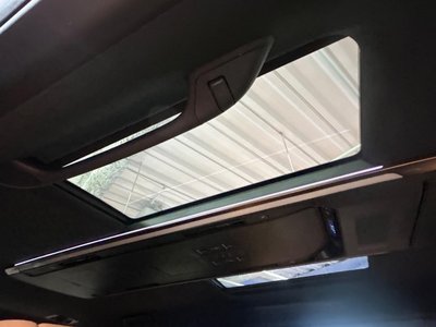 TOYOTA VELLFIRE - 3