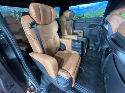 TOYOTA VELLFIRE - 9