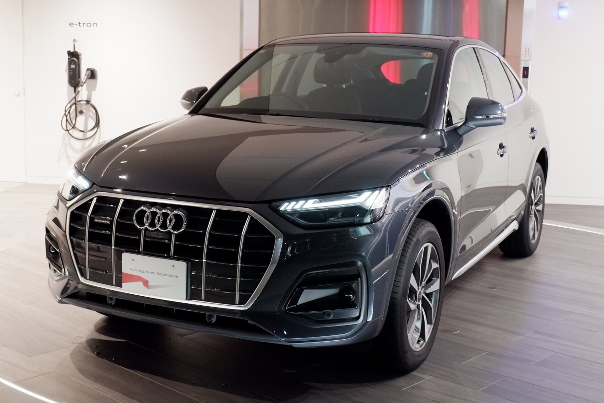 AUDI Q5 SPORTBACK - View 1