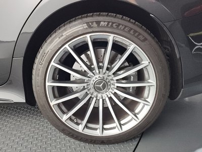 صورة 8 لـ 2021 Mercedes-BENZ GT AMG