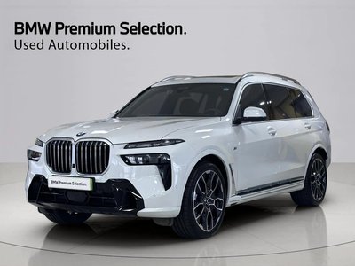 2025 BMW X7 照片 1