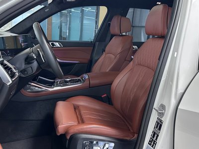 2025 BMW X7 照片 10