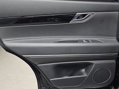 2020 Genesis GV80 thumbnail 15