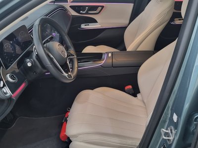 MERCEDES-BENZ E-CLASS - 10