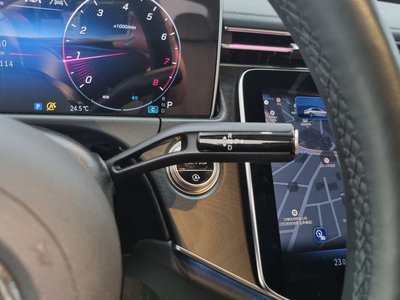 MERCEDES-BENZ E-CLASS - 9