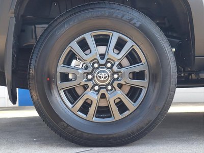 2025 Toyota LAND CRUISER 250 — миниатюра 16