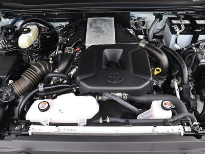 2025 Toyota LAND CRUISER 250 — миниатюра 11