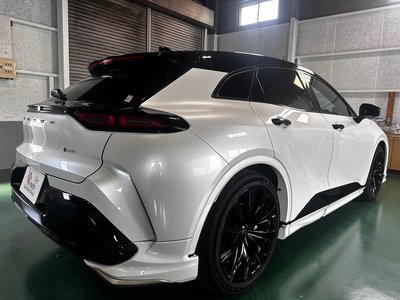 TOYOTA CROWN SPORT - 10