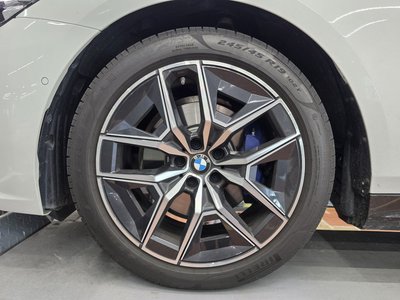 BMW 5 SERIES - 6