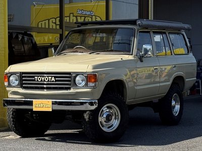 TOYOTA LAND CRUISER - 1