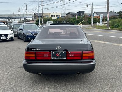 LEXUS LS - 8