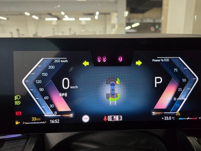 2025 BMW 5 SERIES 缩略图 14