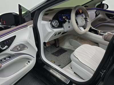 2022 Mercedes-BENZ EQS — фото 10