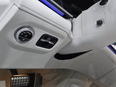 2022 Mercedes-BENZ EQS thumbnail 16