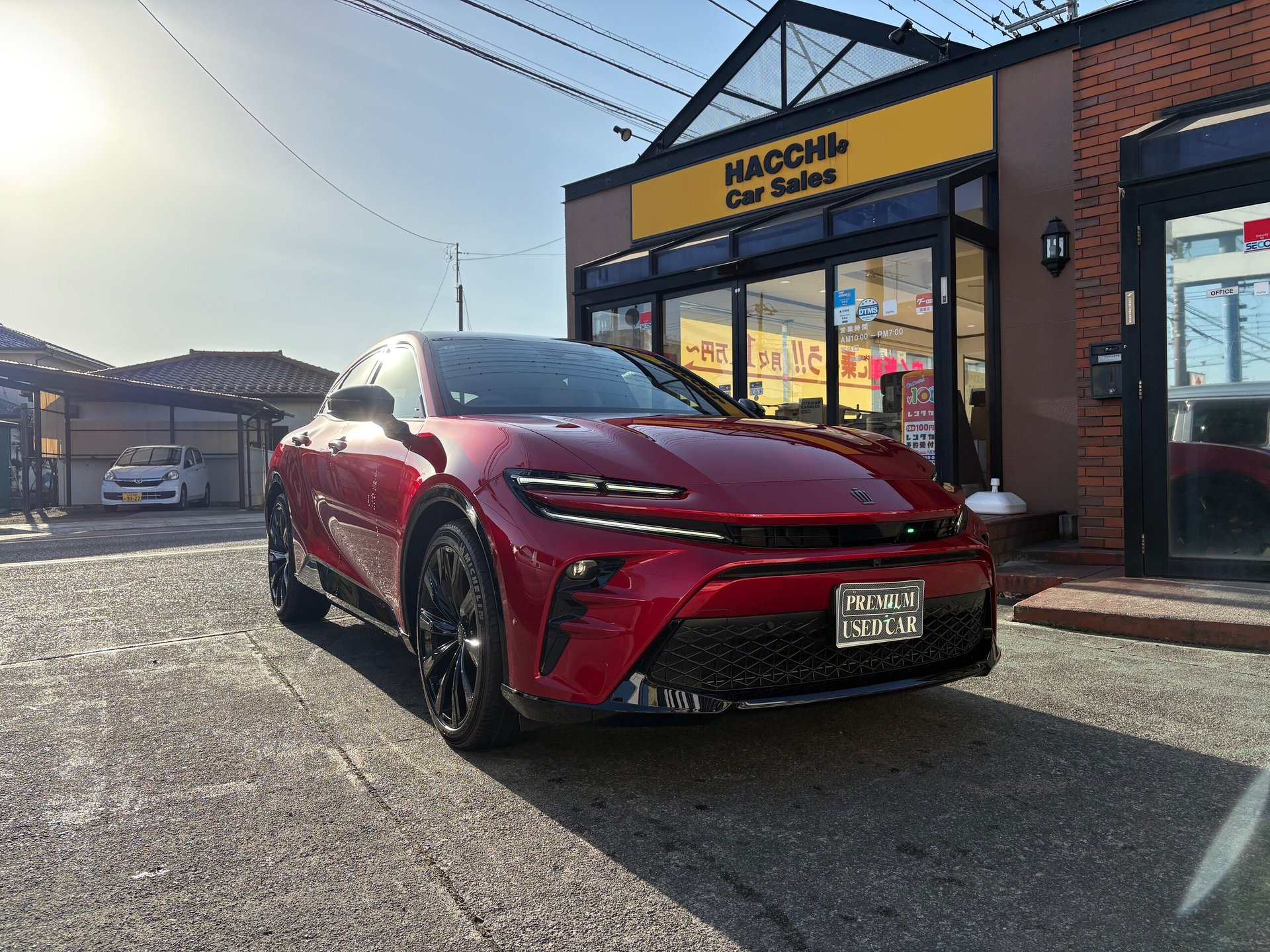 TOYOTA CROWN SPORT - View 1