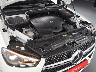 2025 Mercedes-BENZ GLE photo 7