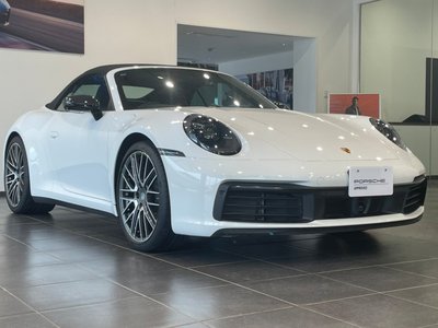 PORSCHE 911 - 4