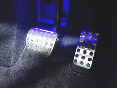 MERCEDES-BENZ GLB - 9