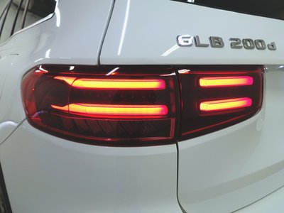 MERCEDES-BENZ GLB - 5