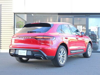 2023 Porsche MACAN — фото 10