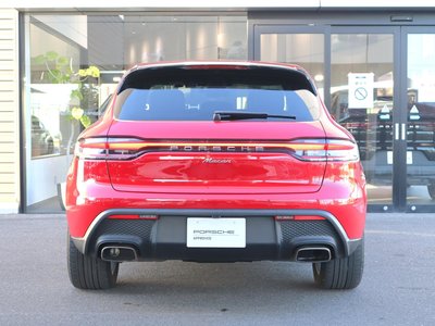 2023 Porsche MACAN — миниатюра 13