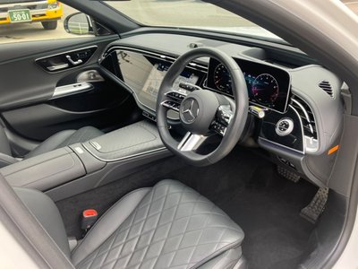MERCEDES-BENZ E-CLASS - 9