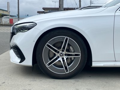 MERCEDES-BENZ E-CLASS - 8