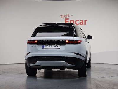 LAND ROVER RANGE ROVER VELAR - 3