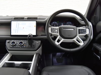 صورة مصغرة 12 لـ 2025 LAND Rover DEFENDER