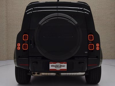 LAND ROVER DEFENDER - 8