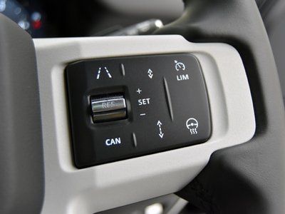 صورة مصغرة 21 لـ 2025 LAND Rover DEFENDER