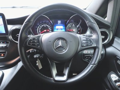 صورة مصغرة 13 لـ 2023 Mercedes-BENZ V-CLASS