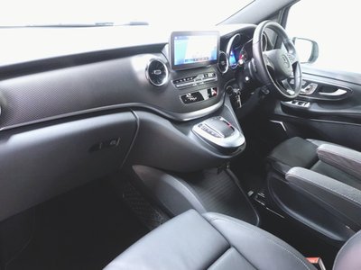 صورة مصغرة 11 لـ 2023 Mercedes-BENZ V-CLASS